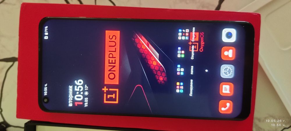 Oneplus 10 pro.12 RAM /256