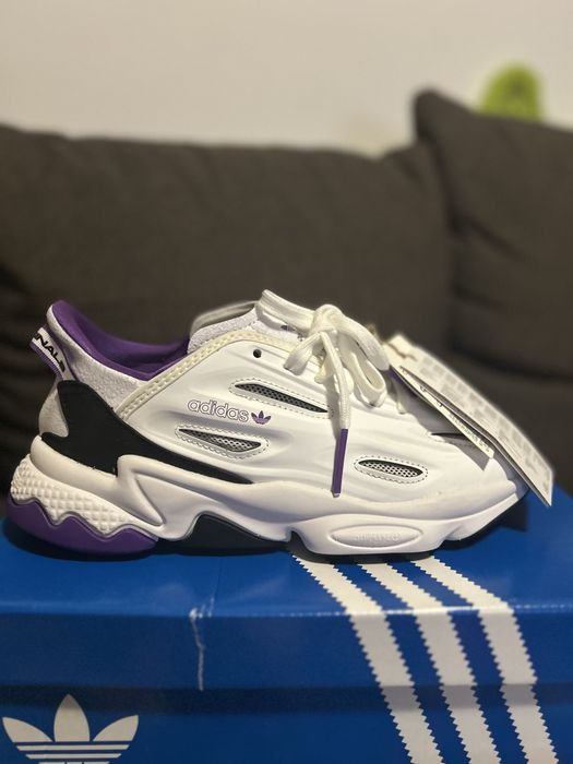 Adidas ozweego celox