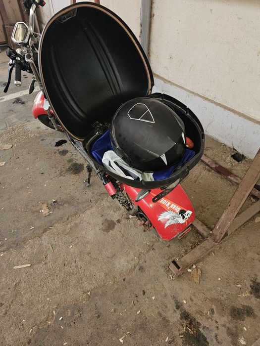 Vând scuter electric