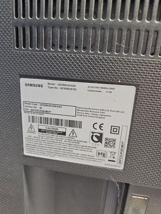 Samsung Smart TV 55"( 138 cm) 4K UHD UE55RU7402UXXH – stare excelentă, complet