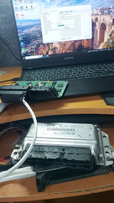 Прикурить  авто.