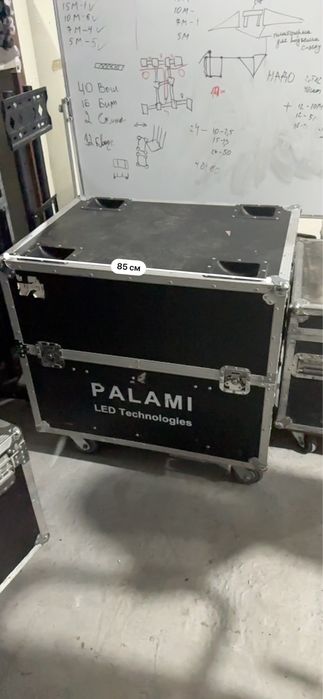 Продам кофры , кейсы , реки , чемоданы