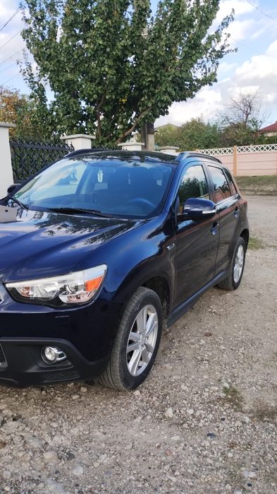 Vând  Mitsubishi ASX 2012 /schimb cu Dacia  Daster