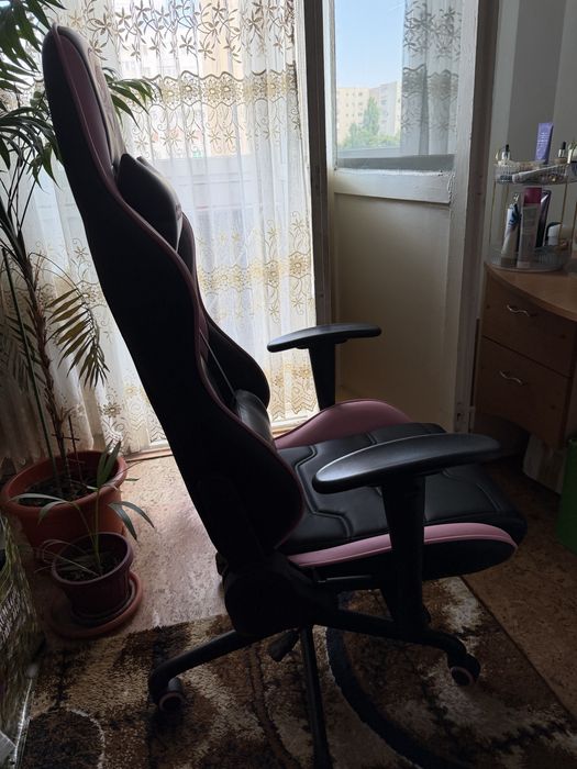 Scaun pentru Gaming