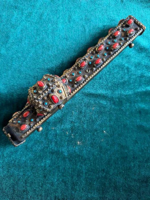 Дивит, Мастилница