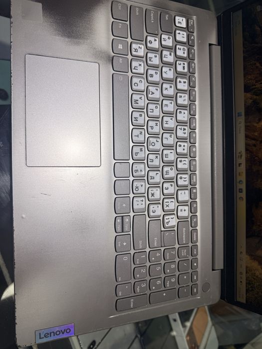 Lenovo sensor noutbook