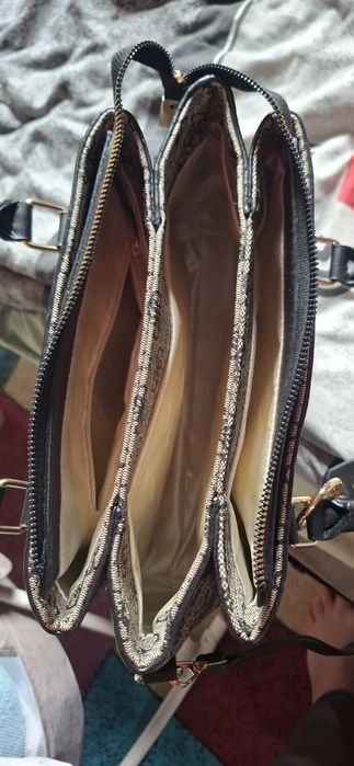 Нова чанта "Guess"