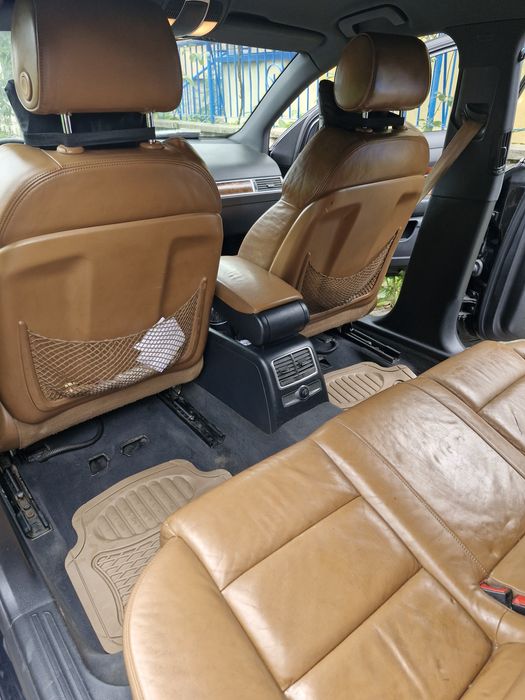 Продава се Audi a6 3.0