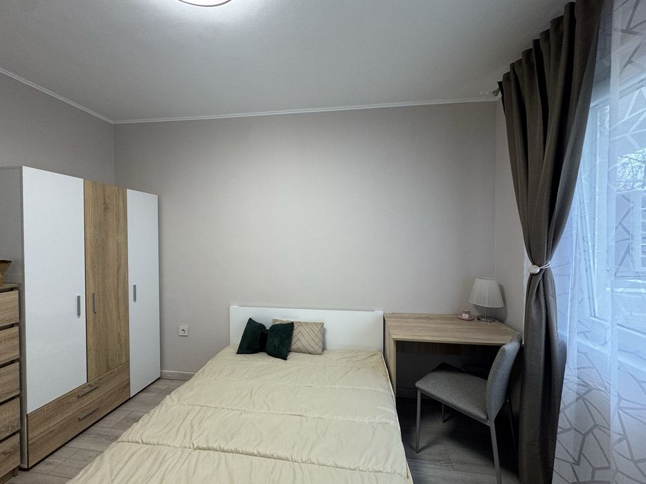 Дава се под наем Четиристаен апартамент в Варна, Генералите - 90 кв.м за 997.05 € - Снимка #2