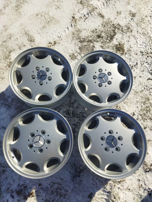 Мерседес оригинал на 15