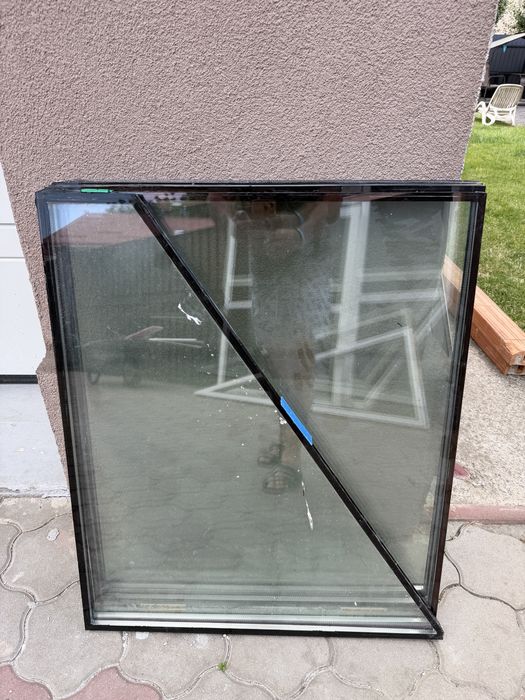 Fereastra de termopan cu uşă