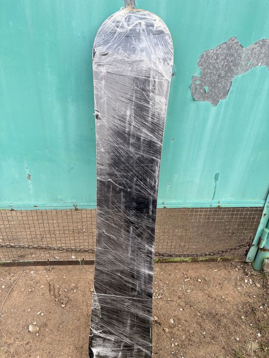 Продаю сноуборд доска