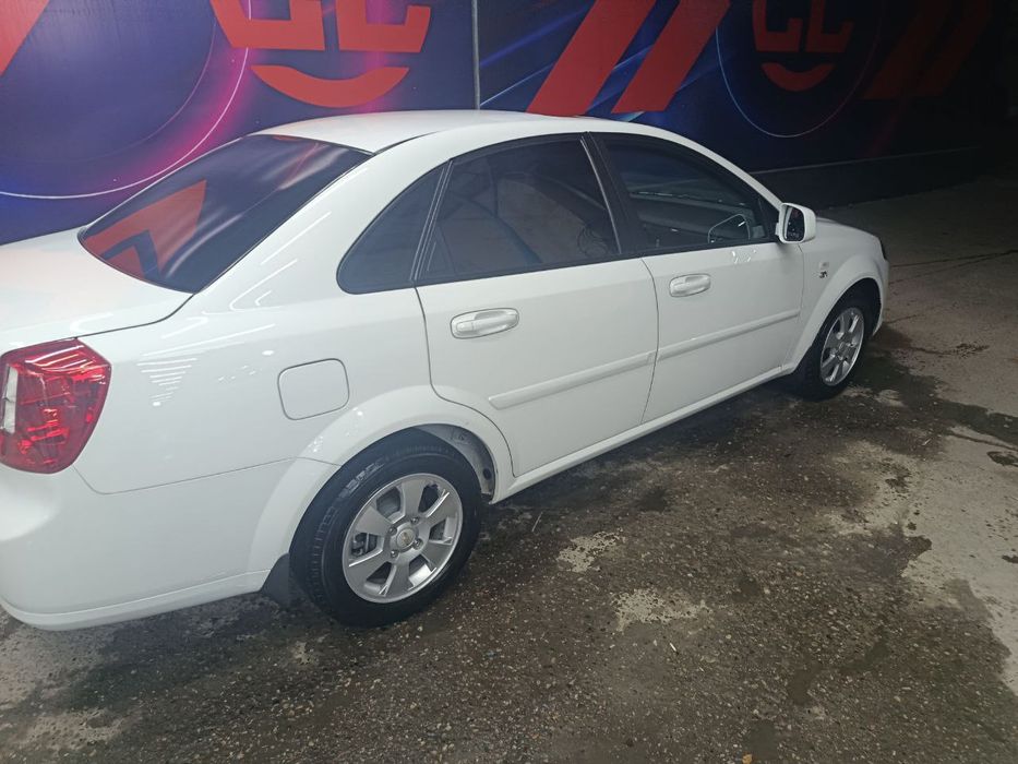 Продается Лассети Джентра. Номер куда звонить в описании