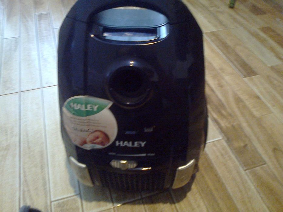 Пылесос HALEY мод. VC-HL 02 1600W