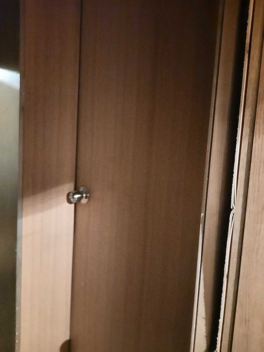 Интериорни врати