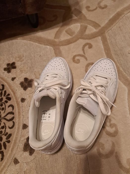 Дамски високи кецове Nike