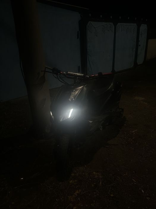 Продам скутер м8