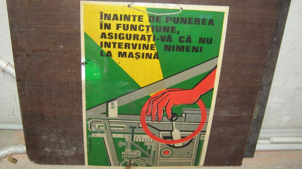 Table PROTECTIA MUNCII,comunism,anii '70.(36X53,5cm)