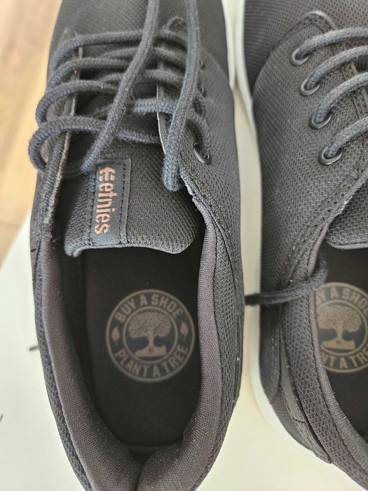 Сникърси Etnies Scout