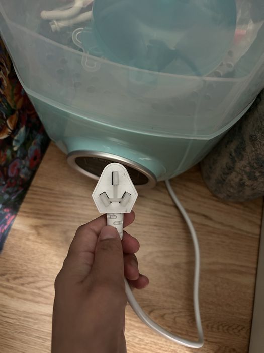 Продам  стерилизатор для бутылочек