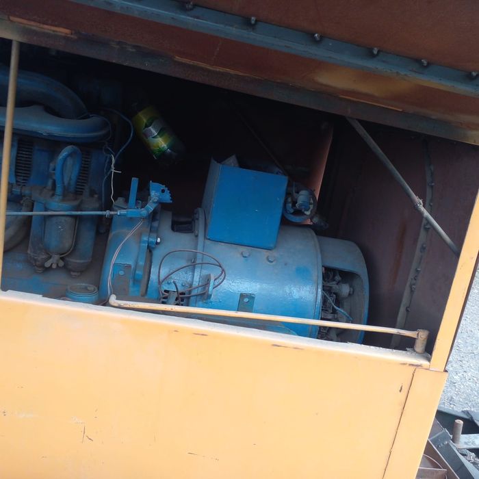 Продам дизельный генератор