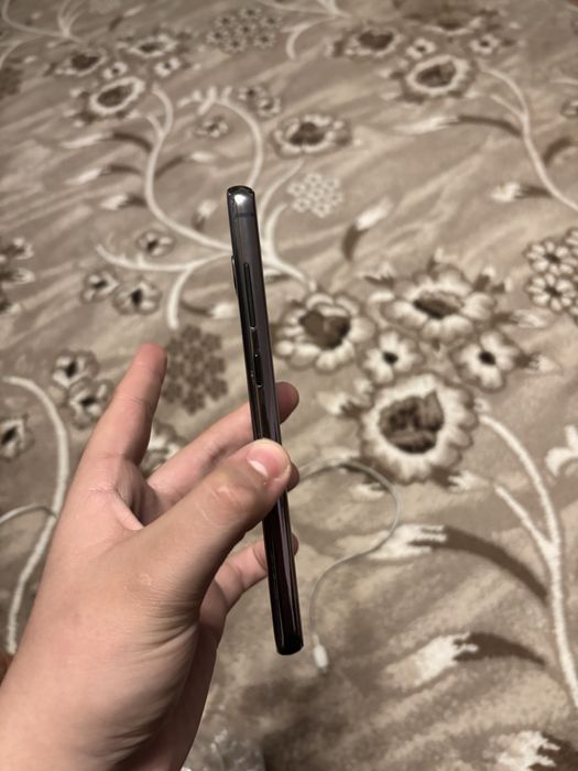 Vand schimb samsung s 10 plus perfect functional, detalii pv