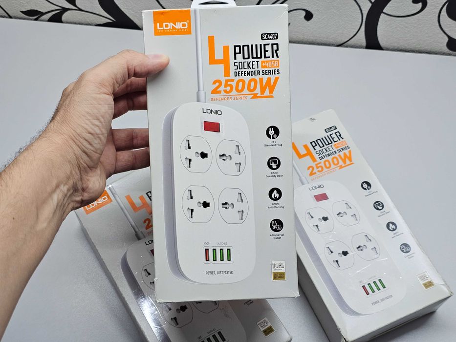 ПРОДАМ Сетевой фильтр Удлинитель LDNIO SC4407 (4xUSB порта/4x Розетки)
