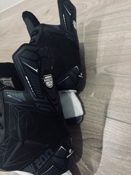 Продам коньки NORDWAY 200