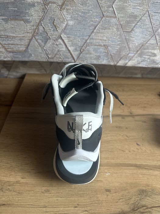 Nike sacai легит