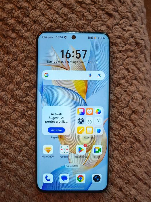 Vând telefon Honor 90
