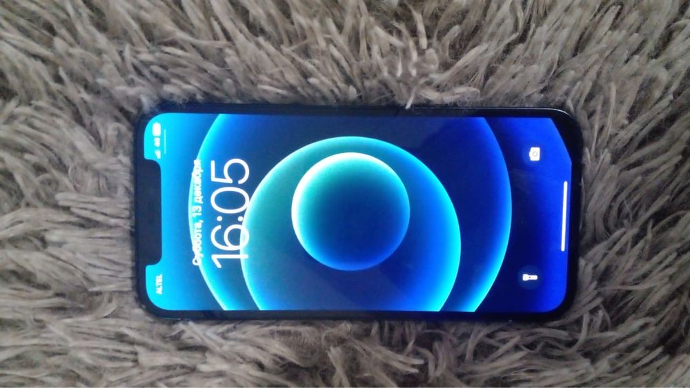 Iphone 12 продам срочно
