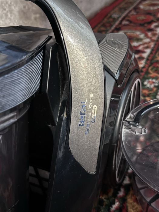 Пылесос Tefal б/у 1 млн