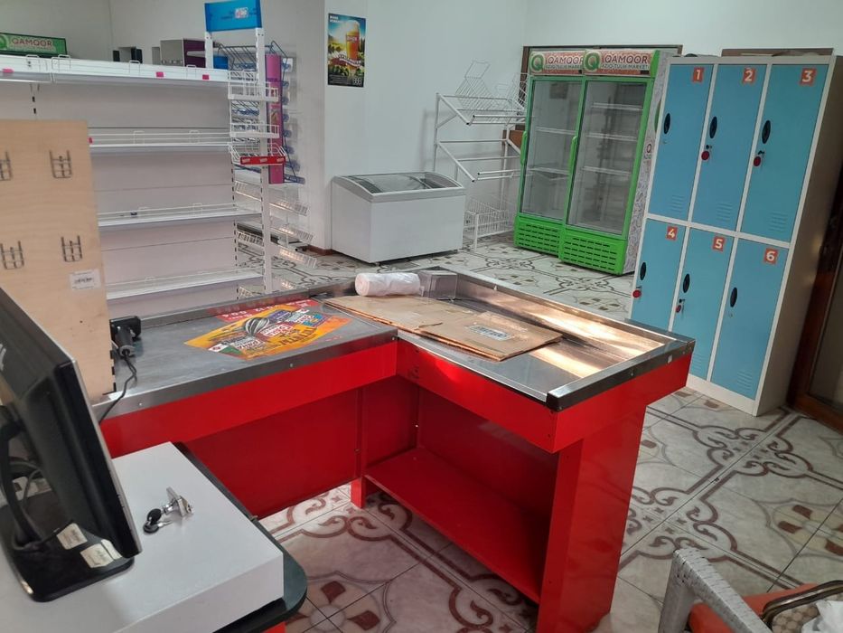 Продам оборудование для магазина