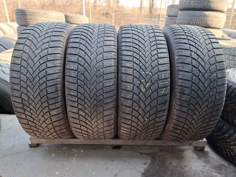 Anvelope de iarna 215-55r17 Bridgestone