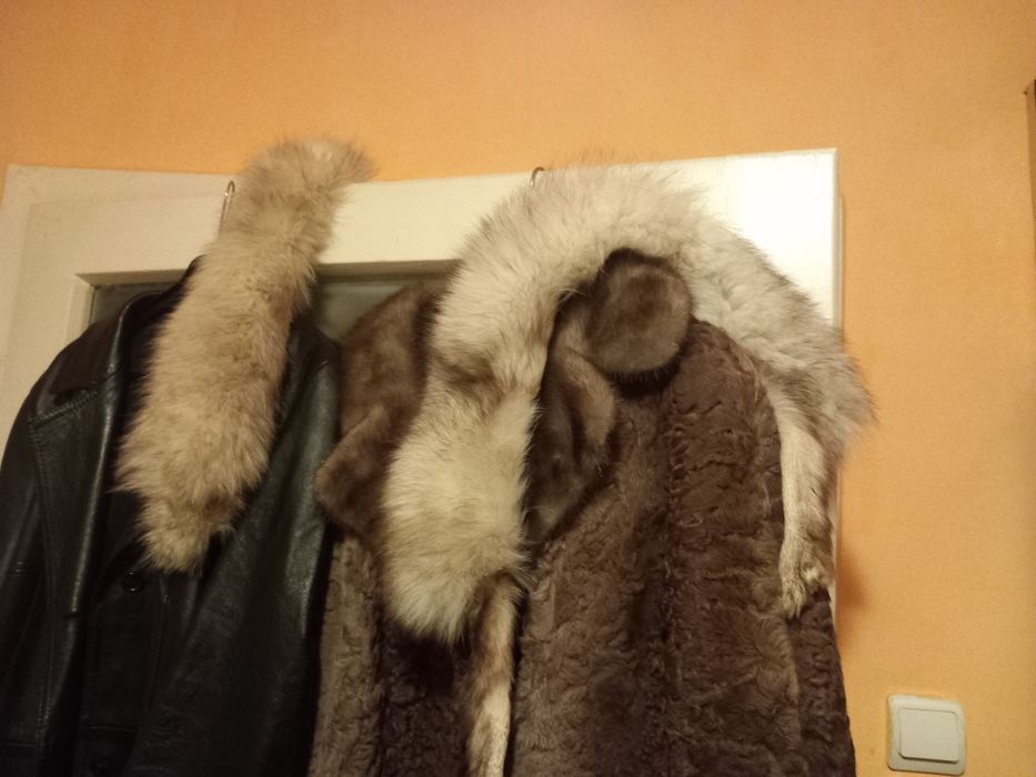 Blana deosebita si pardesiu piele superbe cititi detaliile.