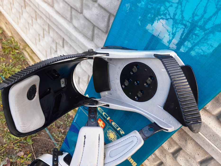 Placa snowboard Nidecker Picto 153 cm + legaturi SnowPro