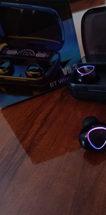 M10 TWS
Bluetooth: V5.3
Uzilib qolish masofasi:10m
Zaryad olis