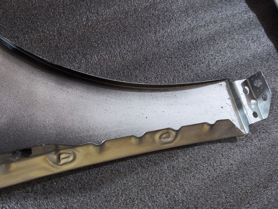 Aripa Vw Passat b6 Gri La7W