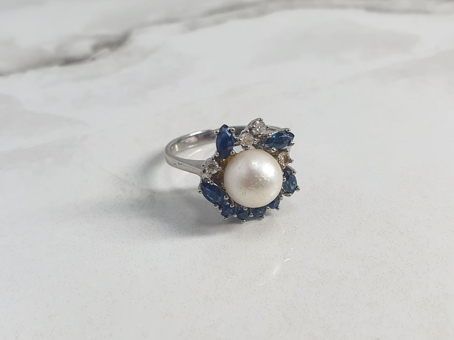Inel din aur alb de 14K cu safire, diamante și perlă – mărimea 57,5