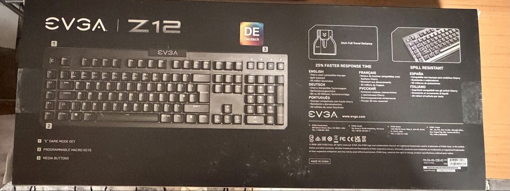 Tastatură Gaming RGB EVGA Z12 - Nouă la cutie (Layout QWERTZ)