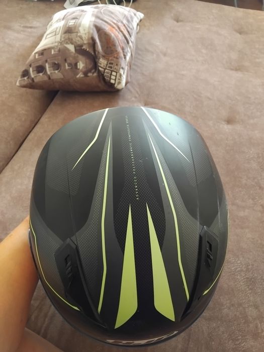 Продам мото шлем с гарнитурой