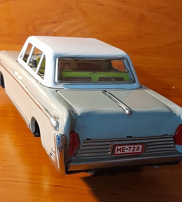 Находка рядка стара метална количка ME-728 China made 1960 на батерии