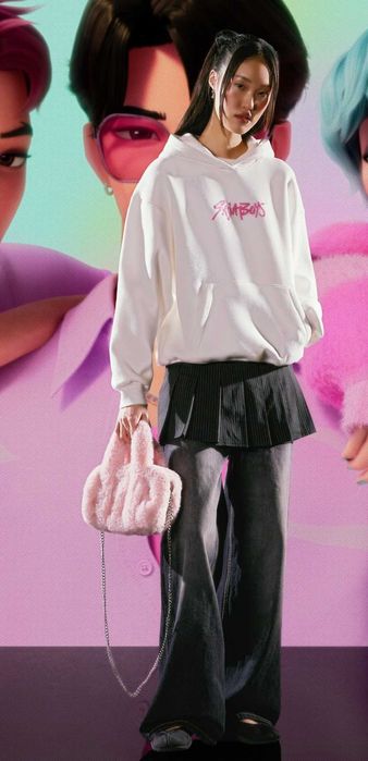 Hanorac nou Bershka Kpop Demon Hunters