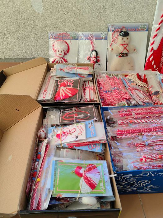 РАЗПРОДАЖБА на мартеници!