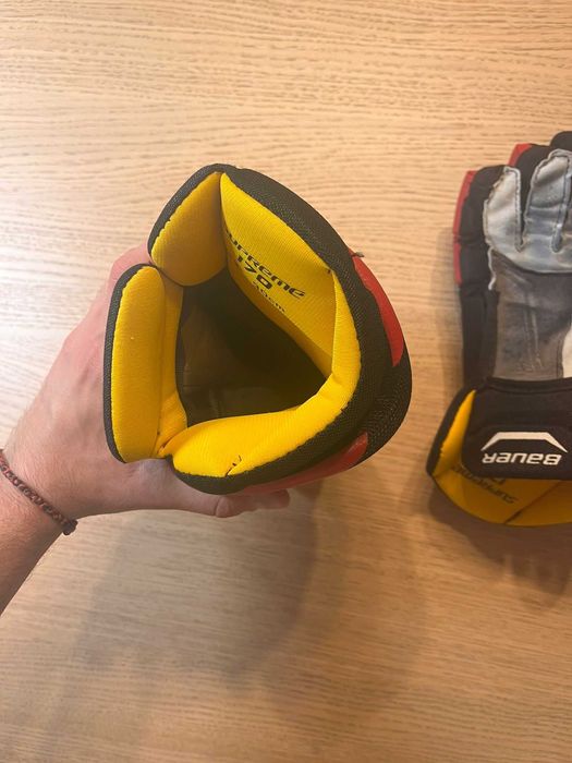 Manusi Hochei Bauer Supreme Juniori 170 cm