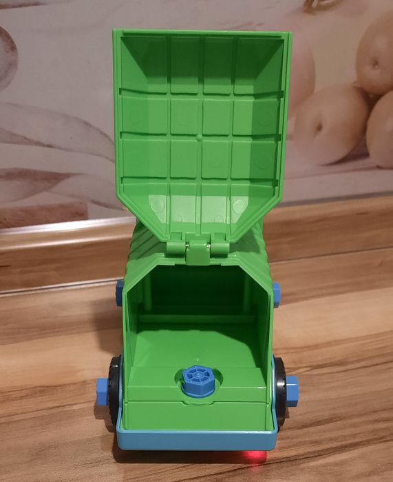 Машина на радиоуправлении