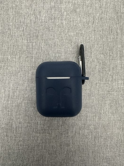 Airpods 1,второе поколение