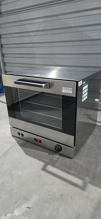 Cuptor convențional patiserie profesionale cu umidificare SMEG 4 tăvi