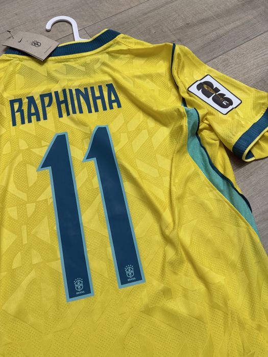 Tricoud e fotbal Nationala Braziliei Raphinha 11 nike nou marime M