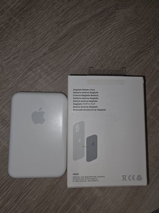 Apple Magsafe Battery Pack Lightning